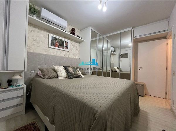 Casa di Miriam Lopes Carvalho