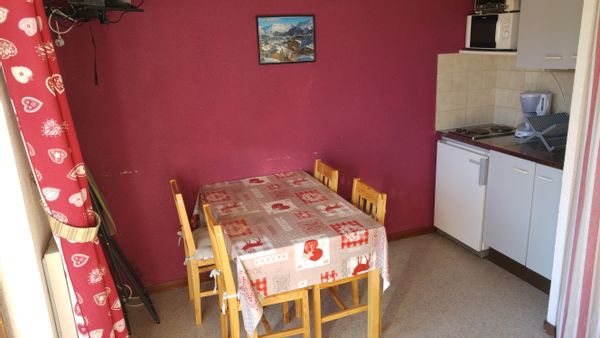 Studio cabine 4 personnes, vue exceptionnelle, départ skis aux pieds