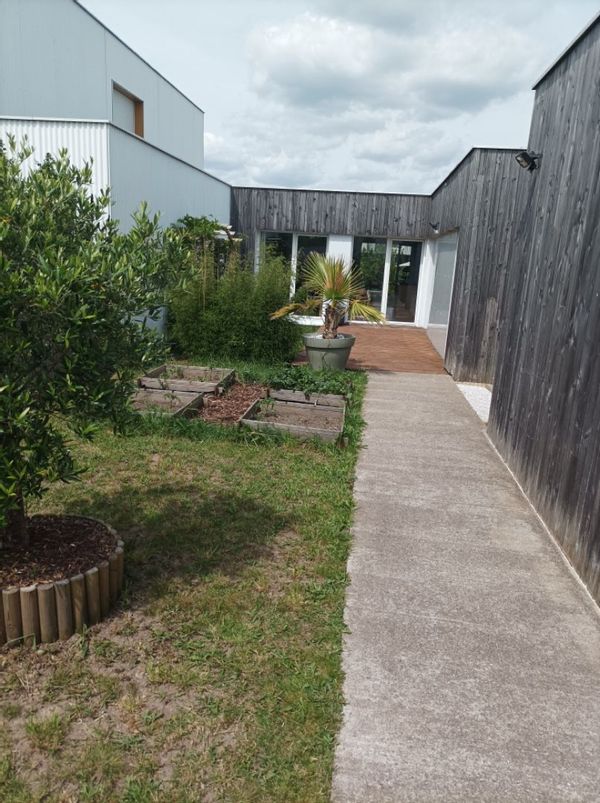 Maison contenair à deux pas de la Loire