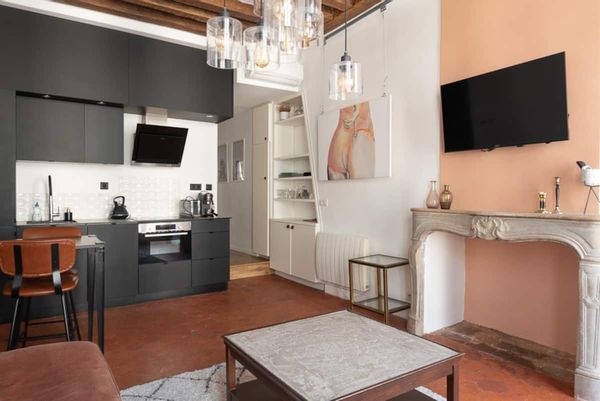 La maison de THIERRY -  2 pièces sur l'île saint Louis.