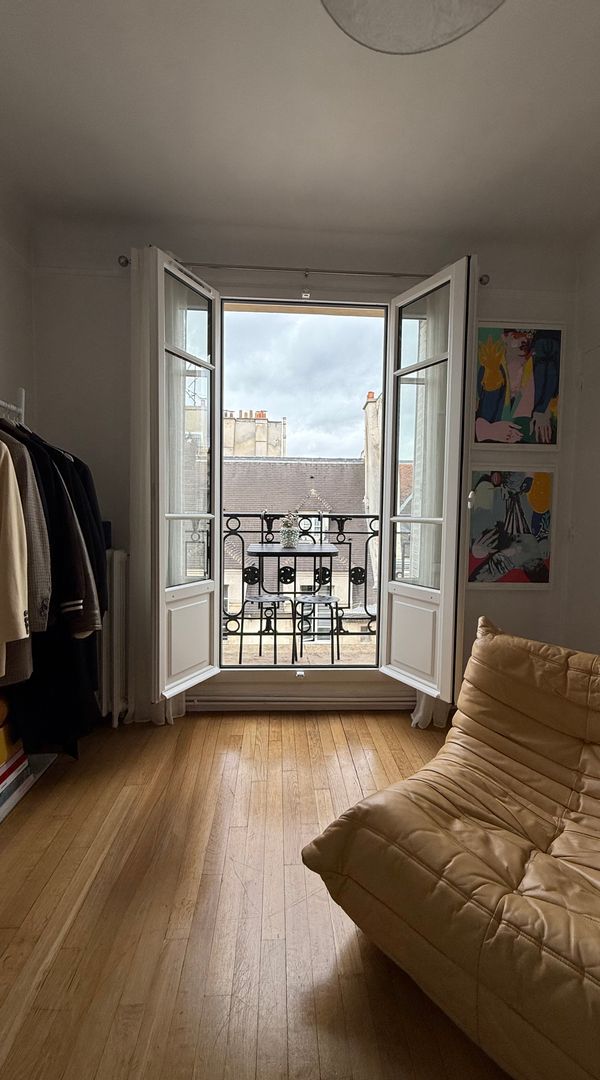 “Le Nid Saint-Louis” – studio cosy et chaleureux, au cœur de l’île Saint-Louis & Notre-Dame de Paris