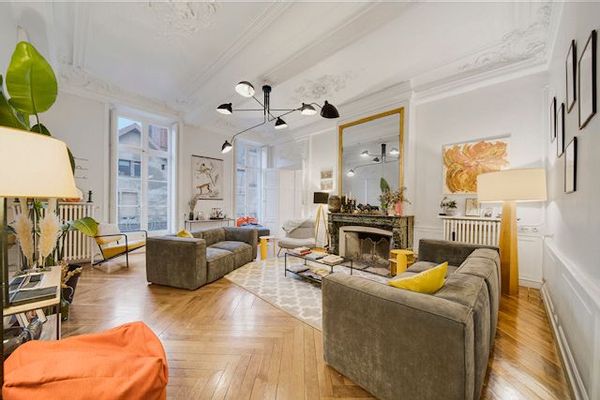 Centre Historique Appartement 7 pièces