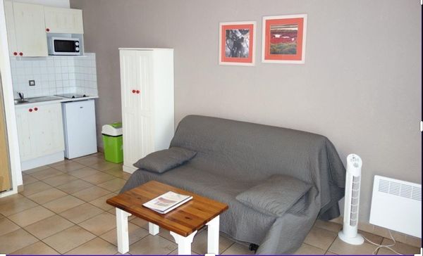 Appartement en rdc avec vue sur la mer, avec terrasse dans résidence de thalassothérapie (thalacap).