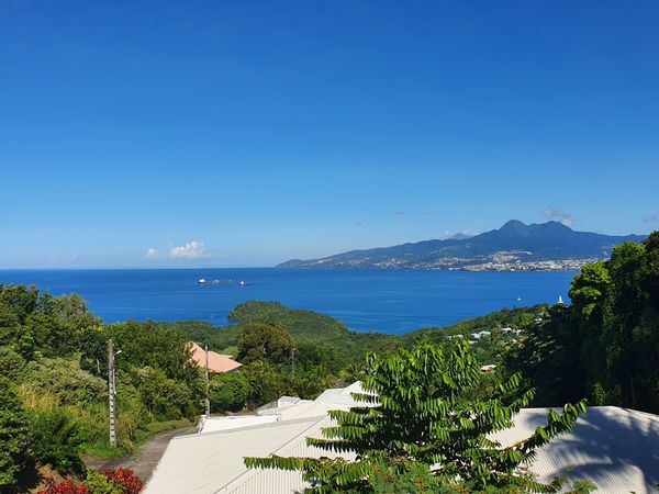 Vue mer et toutes commodités à moins de 5mn des + belles plages de Martinique