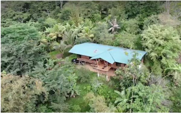 La maison de Tim and Mayra