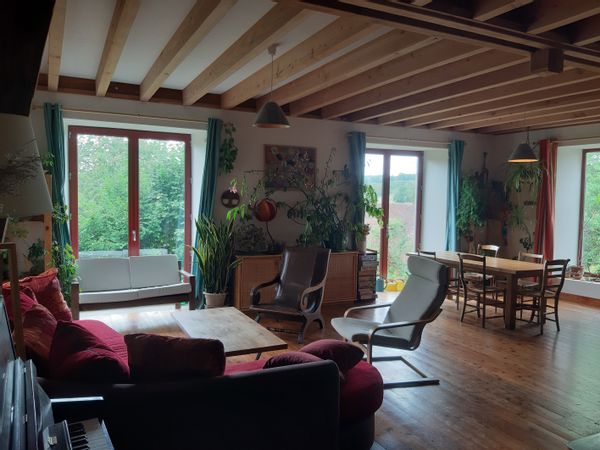 ECHANGE COURT ET LONG TERME (La Réunion) - La Grange creusoise, campagne et tout accessible à pied !