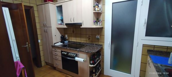 Habitación de matrimonio amplia con cama 160x200