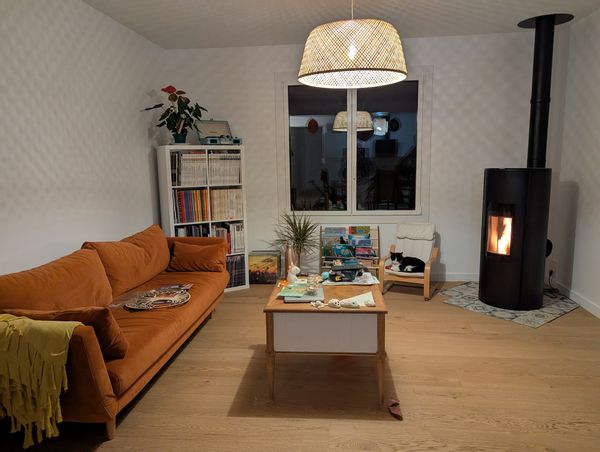 Maison familiale avec jardin, terrasse & charme authentique — à 15 min de la mer