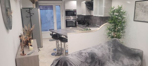 la maison de Pony et Isa