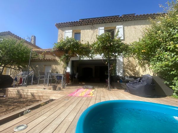 Maison 4 chambres dans village provençal, proche mer, collines et de super lieux à découvrir !