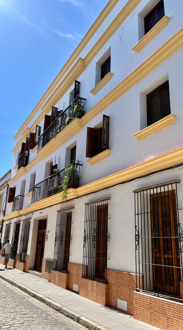 Piso con encanto de 4 dormitorios en pleno centro de Jerez de la Frontera