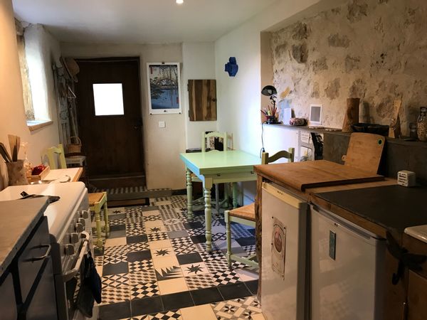 Douces nuitées sous la tour de Montcuq