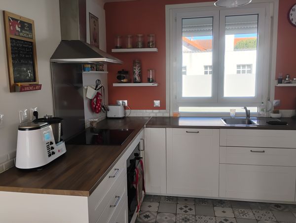 La maison de Luce. Maison confortable proche de Nantes, superbe ville d'arts et d'histoire.