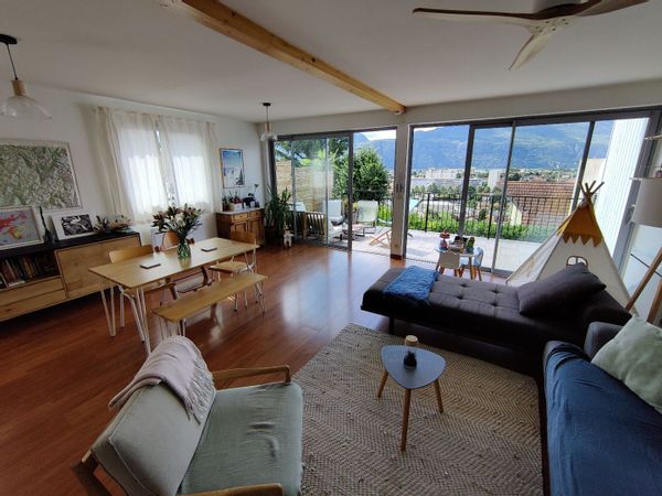 Maison familliale 4 chambres à Aix les Bains -Riviera des Alpes. Lac et montagne.