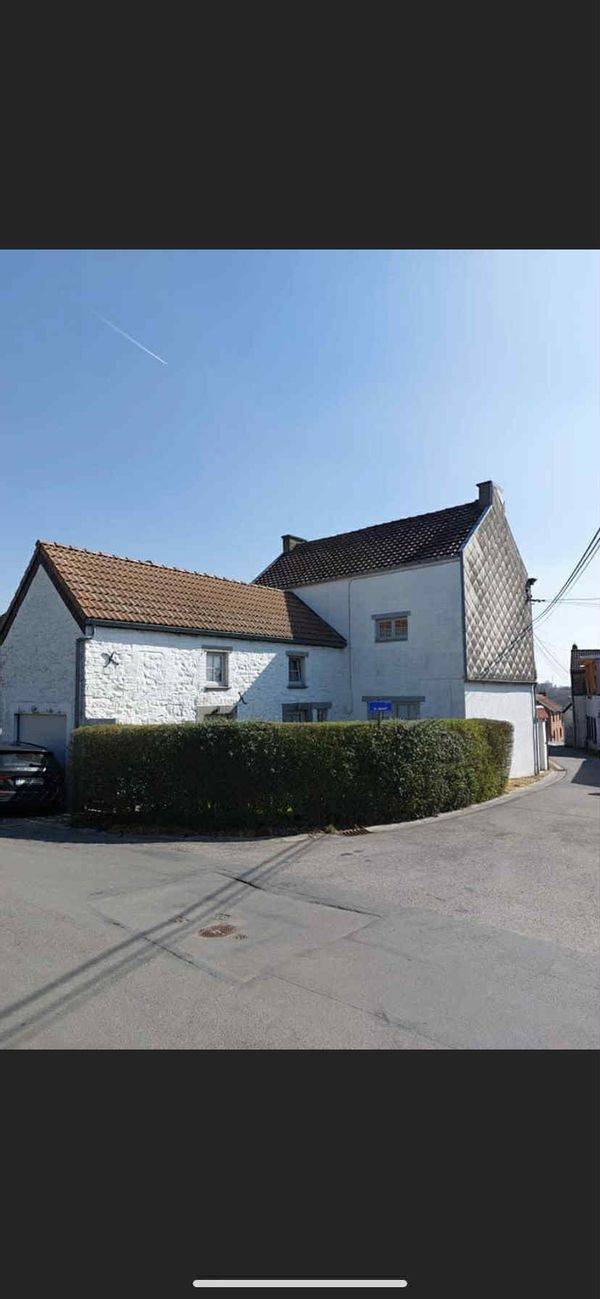 Charlotte's house