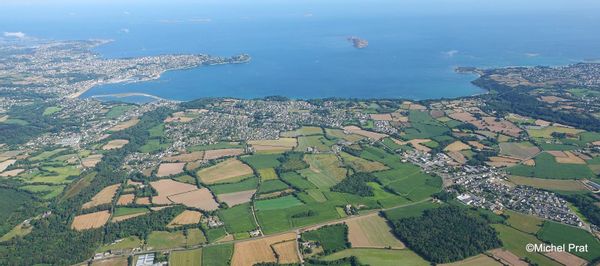 Maison sur la côte de Granit Rose
