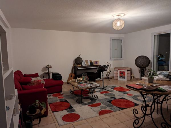 Appartement calme au 4 eme étage proche Perpignan, plages et montagne