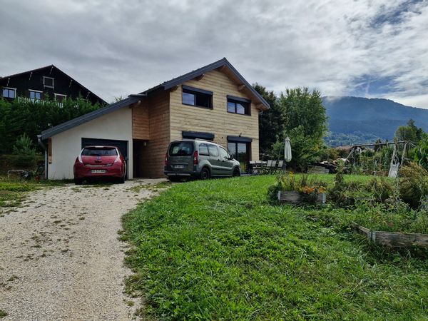 Chalet en moyenne montagne