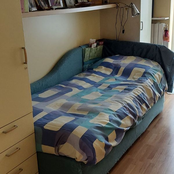 Private room in cohousing with family and cats