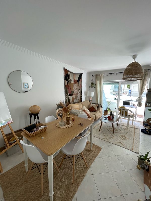 Appartement lumineux de bord de mer