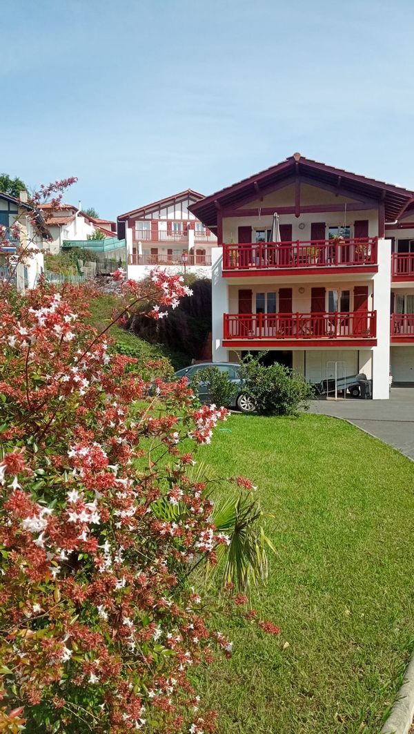 La maison de Martine et Félix à Socoa, Pays Basque
