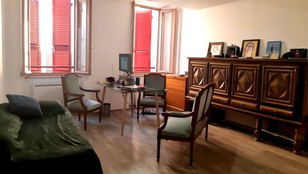 La chambre privée de Guillaume à moins de 30 mn des stations de ski !