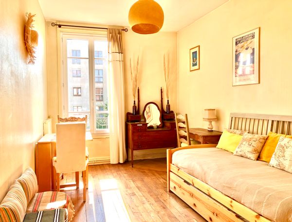 Appartement paisible 1930 Nogent-sur-Marne Centre-ville (banlieue proche Paris)