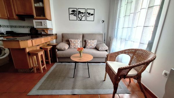 Jesús y Palomas hus