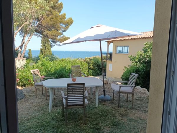 Maison vue mer à 200m de la calanque