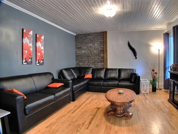 Maison  5 chambres  en bordure de la rivière du chêne,  2 salle de bain complète et une salle d'eau