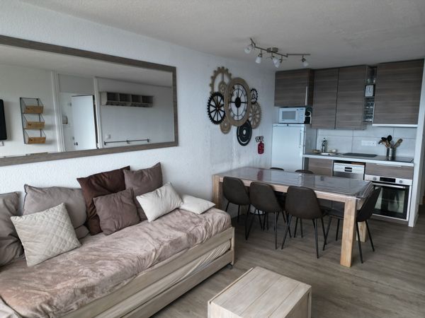 La maison d'Emmanuelle, appartement avec vue sur le Mont Blanc au pied des pistes et départ de rando