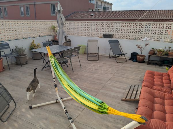 Appartement 2 chambres grande terrasse au coeur de Sète