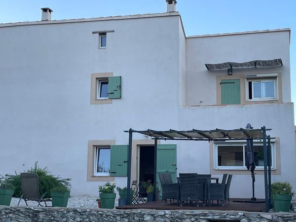 Maison entre vignes, culture et patrimoine