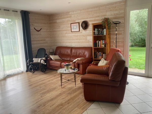 La maison de Juliette Grande maison avec 5 chambres, terrasse couverte, piscine et climatisation