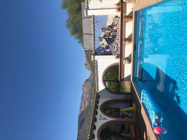 Villa tout confort avec piscine, 12 couchages, proche d’un village blanc andalou , vues magnifiques