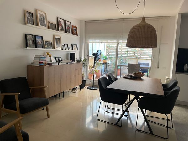 La maison de Jordi and family