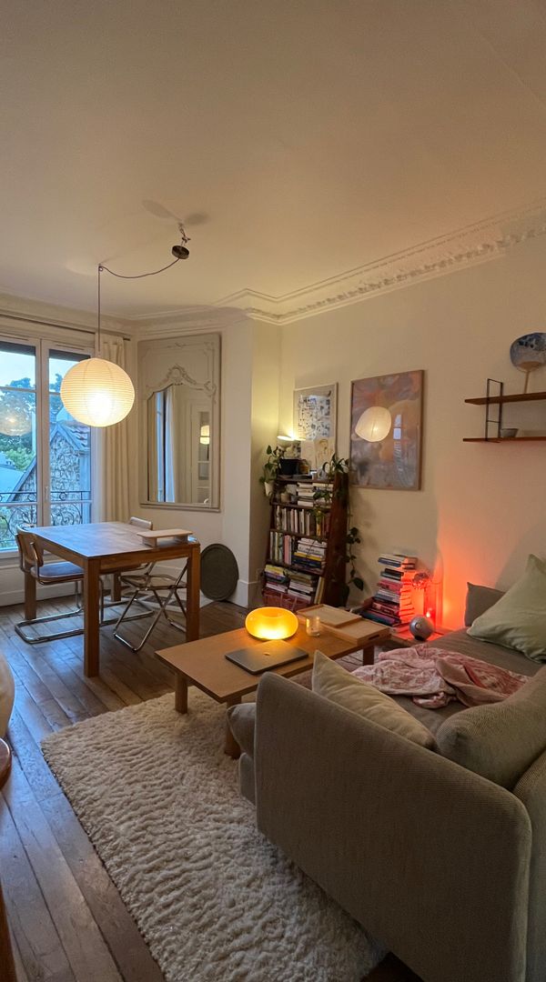 Très bel appartement ancien dans le quartier jourdain / buttes chaumont