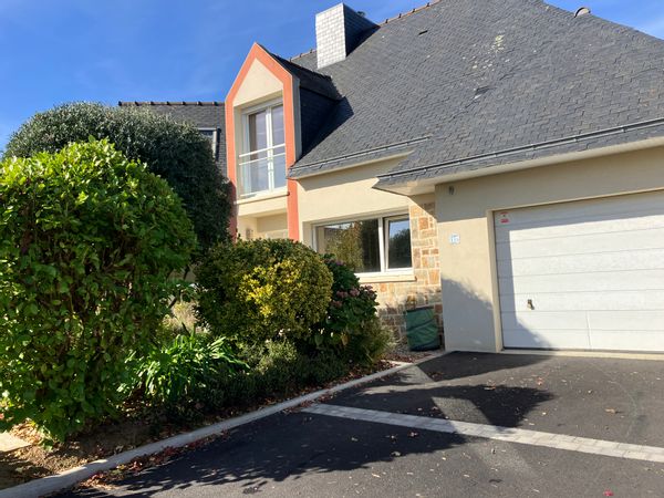 Maison lumineuse à 900m des plages