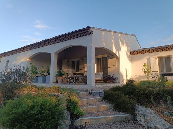 Maison avec jardin en pleine nature dans le Var