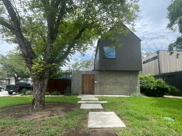 Casa Leyenda A Japanese/Mexican infused mecca only 15 minutes from Downtown Austin & the Airport