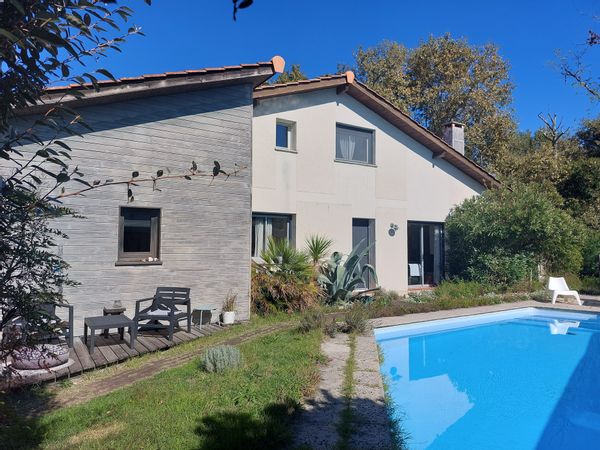 La maison d'Isabelle et Emmanuel entre bassin d'Arcachon et Bordeaux