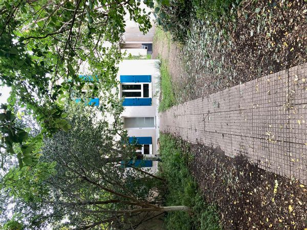 Maison avec 4 chambres et un jardin de 200M2. Verdure et tranquillité à deux pas de Paris!