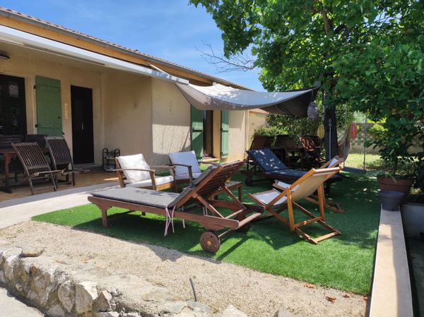 La maison ardéchoise d'Aurore, Ben et Charlie