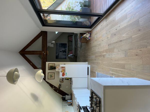 Maison familiale entièrement rénovée chaleureuse et au vert, à 15 min du cœur de Lyon