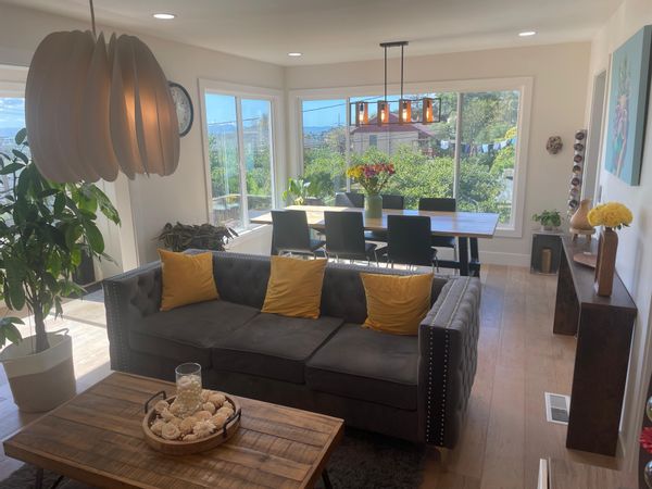 House with a view of the city of San Francisco