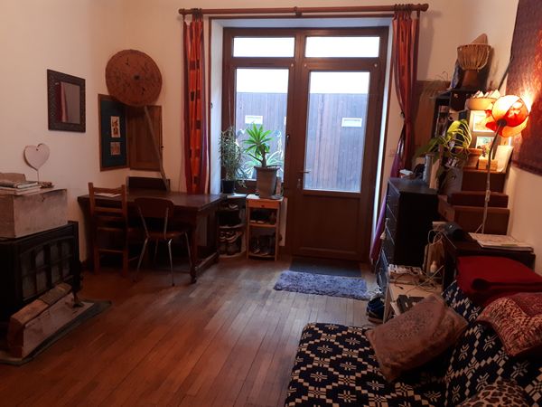 Maison de village en plein cœur du quartier historique, grand calme