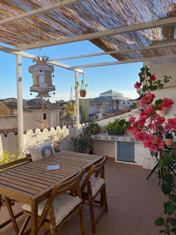 Charmant duplex avec terrasse perché sur les toits d’Aix-en-Provence