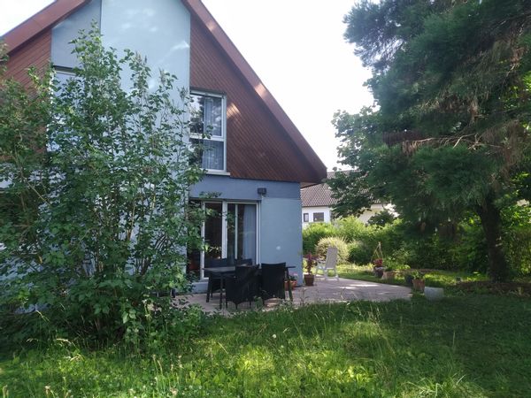 Chambre privée dans une maison au calme au 3 frontières