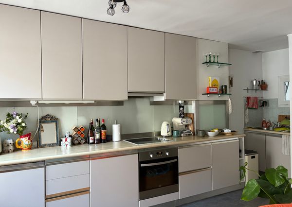 Appartement lumineux et design au coeur du 9ème.