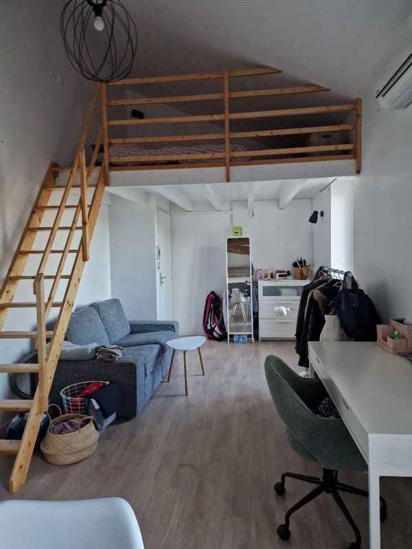 Le studio de Layyina